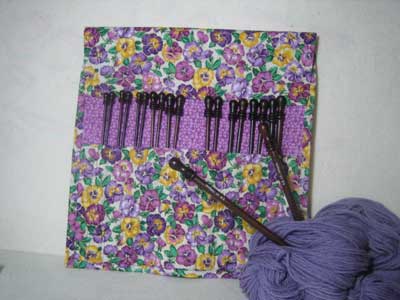 Rosewood Needle Set