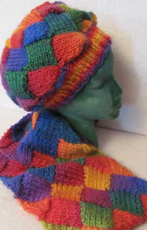 Entrelad hat and Scarf from Chunky Mochi